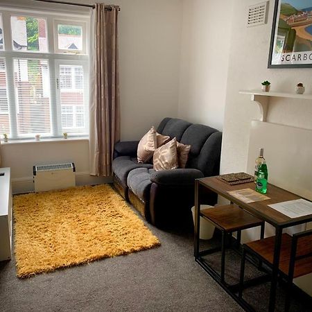 3 Studio Avenue House Scarborough Bagian luar foto